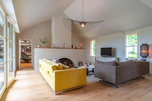 TV a/nebo společenská místnost v ubytování La Perle du Golfe - A 1km de la plage