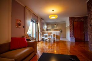 Kuchyň nebo kuchyňský kout v ubytování Apartment OLIVE OASIS + 8 fotografií