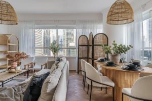 Χώρος καθιστικού στο GuestReady - Bohemian Apt with Marina View