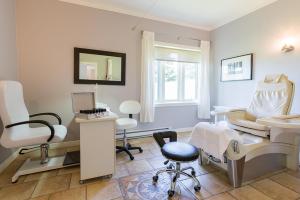 Posezení v ubytování Auberge West Brome + 26 fotografií