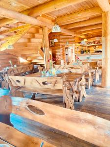 Restaurace v ubytování Noclegi Przycup w Dolinie