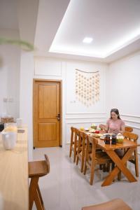 Fotografija v galeriji nastanitve Ninap hostel v mestu Banyuwangi
