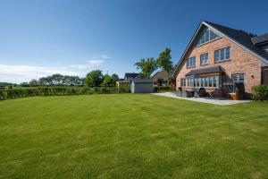 Κήπος έξω από το Nordseehaus Föhr Hausteil 1