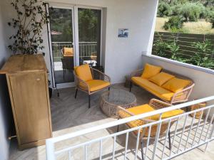 Ảnh trong thư viện ảnh của Wine After Sun Sea Front Villa ở Nea Skioni