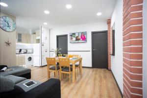 Kuchyňa alebo kuchynka v ubytovaní GuestReady - Valencia's Cabanyal Confy Apartment