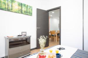 Kuchyňa alebo kuchynka v ubytovaní GuestReady - Valencia's Cabanyal Confy Apartment