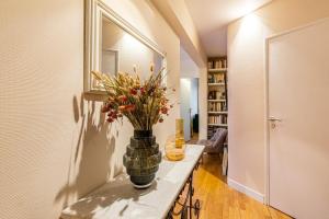 Fotografie z fotogalerie ubytování GuestReady - Contemporary Apt in the 20th Arr v Paříži