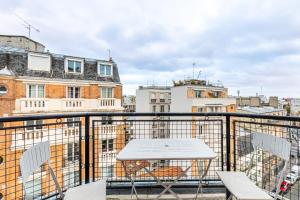 Balkón nebo terasa v ubytování GuestReady - Contemporary Apt in the 20th Arr