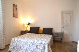 Photo de la galerie de l'établissement chambre d hote spacieuse avec cour junas gard, à Junas