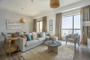 Posezení v ubytování GuestReady - Modern and luxe near JBR Beach