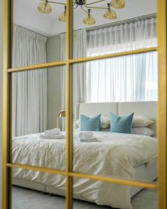 Postel nebo postele na pokoji v ubytování GuestReady - Modern and luxe near JBR Beach