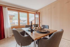 Posezení v ubytování Charmant studio au centre de Saas-Fee