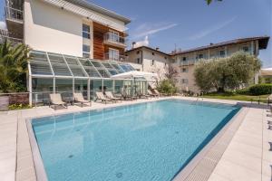 Bazén v ubytování Hotel Al Maso nebo v jeho okolí