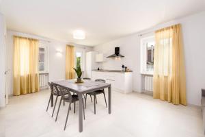 ภาพในคลังภาพของ La Grignola Apartments ในกานาเล