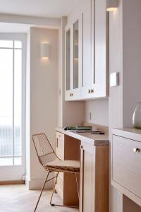 Η κουζίνα ή μικρή κουζίνα στο Coach House Totnes