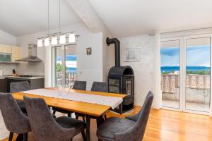 Kuchyň nebo kuchyňský kout v ubytování Apartments Gisela