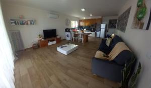 Μια τηλεόραση ή/και κέντρο ψυχαγωγίας στο CASA SOL E VISTA 2