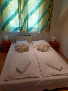 Posteľ alebo postele v izbe v ubytovaní Hostel Madeira