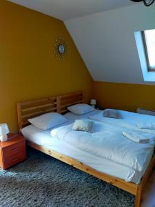 Posteľ alebo postele v izbe v ubytovaní Hostel Madeira