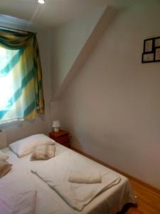 Posteľ alebo postele v izbe v ubytovaní Hostel Madeira