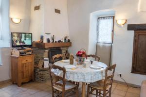 Gallery image of Gîte Gîte 3/4 personnes à St Michel de Dèze le Vieux in Saint-Michel-de-Dèze