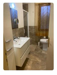 Gallery image of DOUBLE ROOM Adele 'S HOUSE in Pieve a Nievole