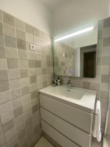 Bilik mandi di Bedroom Tranquility