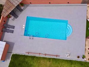 Basen w obiekcie Apartamento con Piscina ADULTS ONLY lub w pobliżu