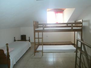 Billede fra billedgalleriet på Stone villa 3-bed 3-storey 700m from sunset beach i Posidi