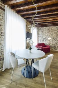 Posezení v ubytování SARPI Apartment & Suite