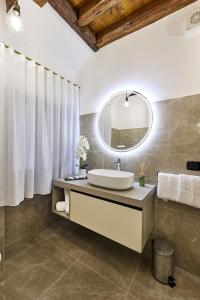 Koupelna v ubytování SARPI Apartment & Suite