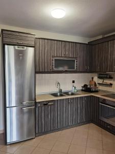 Gallery image of Dimitris apartment in Néa Péramos