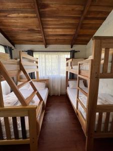 Fotografie z fotogalerie ubytování Rest Cabin 2 Bedroom 1 Bath v destinaci Baños