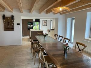 Gîte L'instant Vosges的休息区