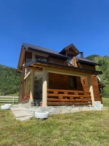 Hoone, kus puhkemaja asub