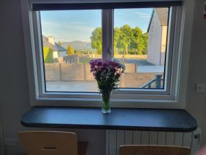 Nespecifikovaný výhled na hory nebo výhled na hory při pohledu z apartmánu + 3 fotografie