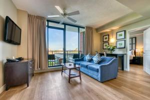 Μια τηλεόραση ή/και κέντρο ψυχαγωγίας στο Oswego Hotel