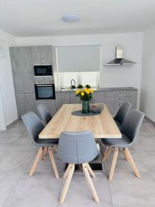 Gallery image of Apartman Senj II in Senj +25 photos