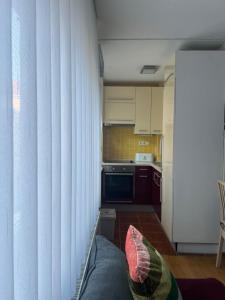 Imagen de la galería de The ZgRoom - Free Private PARKING, en Zagreb 26 fotos más