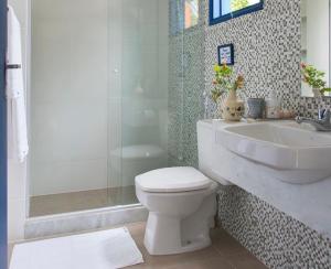 Bilik mandi di Casa Charme e Aconchego +71 gambar