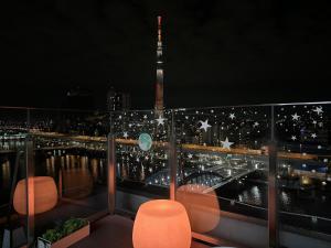 淺草駒形WING國際酒店陽台或露臺