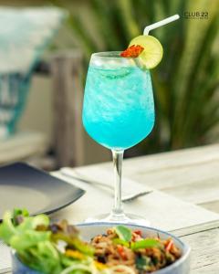 Thức uống tại Club22 Kamala Suites, Kamala Beach