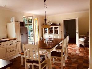 Η κουζίνα ή μικρή κουζίνα στο Vorbeck Comfortable holiday residence