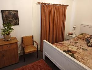 Postel nebo postele na pokoji v ubytování Old Colony Inn