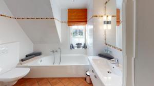 Et badeværelse på Senbloom Huis HT 2 + 20 billeder