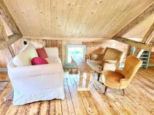 Istumisnurk majutusasutuses The Thistle Inn - Eko Farmstay