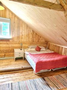 Voodi või voodid majutusasutuse The Thistle Inn - Eko Farmstay toas