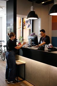 Gestir sem dvelja á WeBase Hakata Hostel