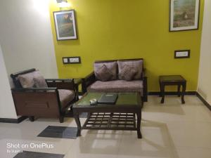 Area soggiorno di Hotel Pushpak