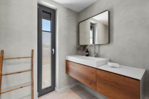 Ein Badezimmer in der Unterkunft Lazy Olive